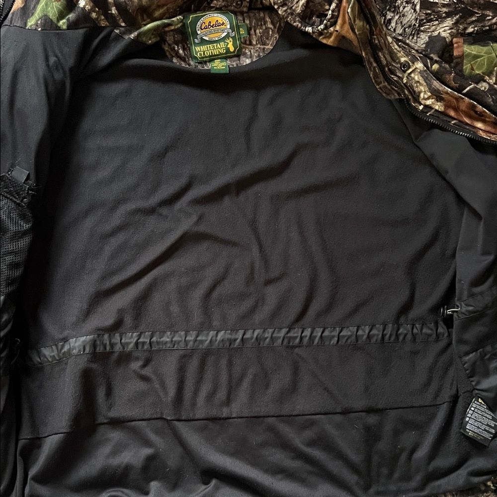 Cabela's Whitetail Real Tree Camo Hooded Gore-Tex Hunting Jacket in Size XL - Picture 14 of 16